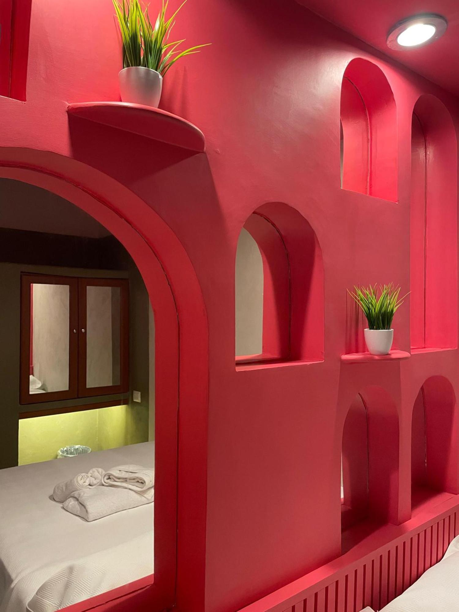 Hostal Poquito A Poquito Valladolid  Exteriör bild