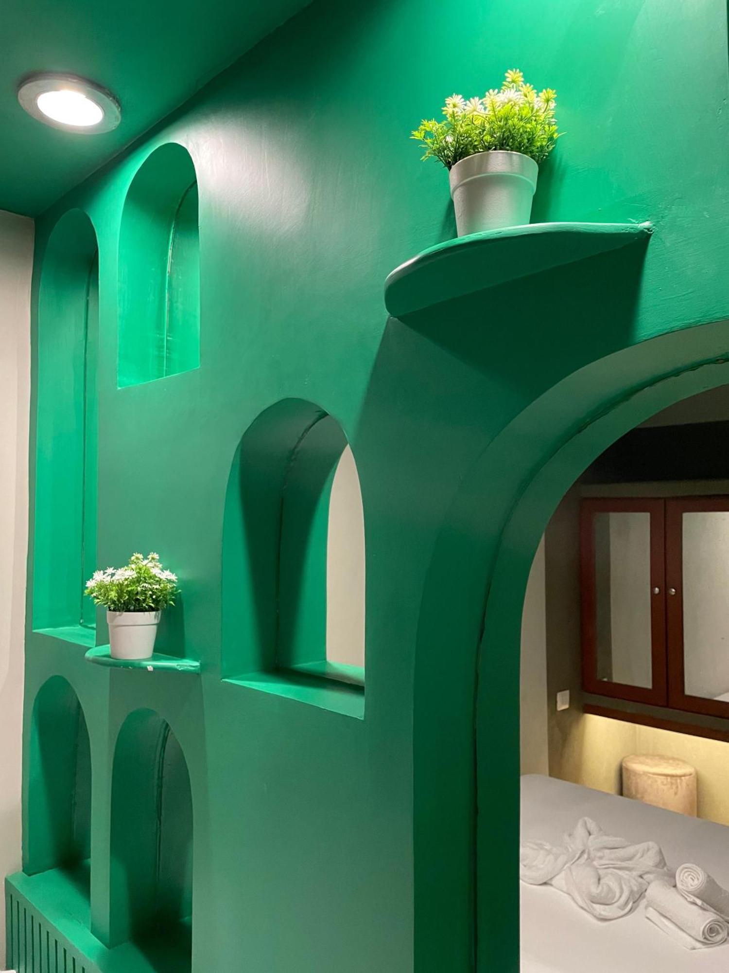 Hostal Poquito A Poquito Valladolid  Exteriör bild